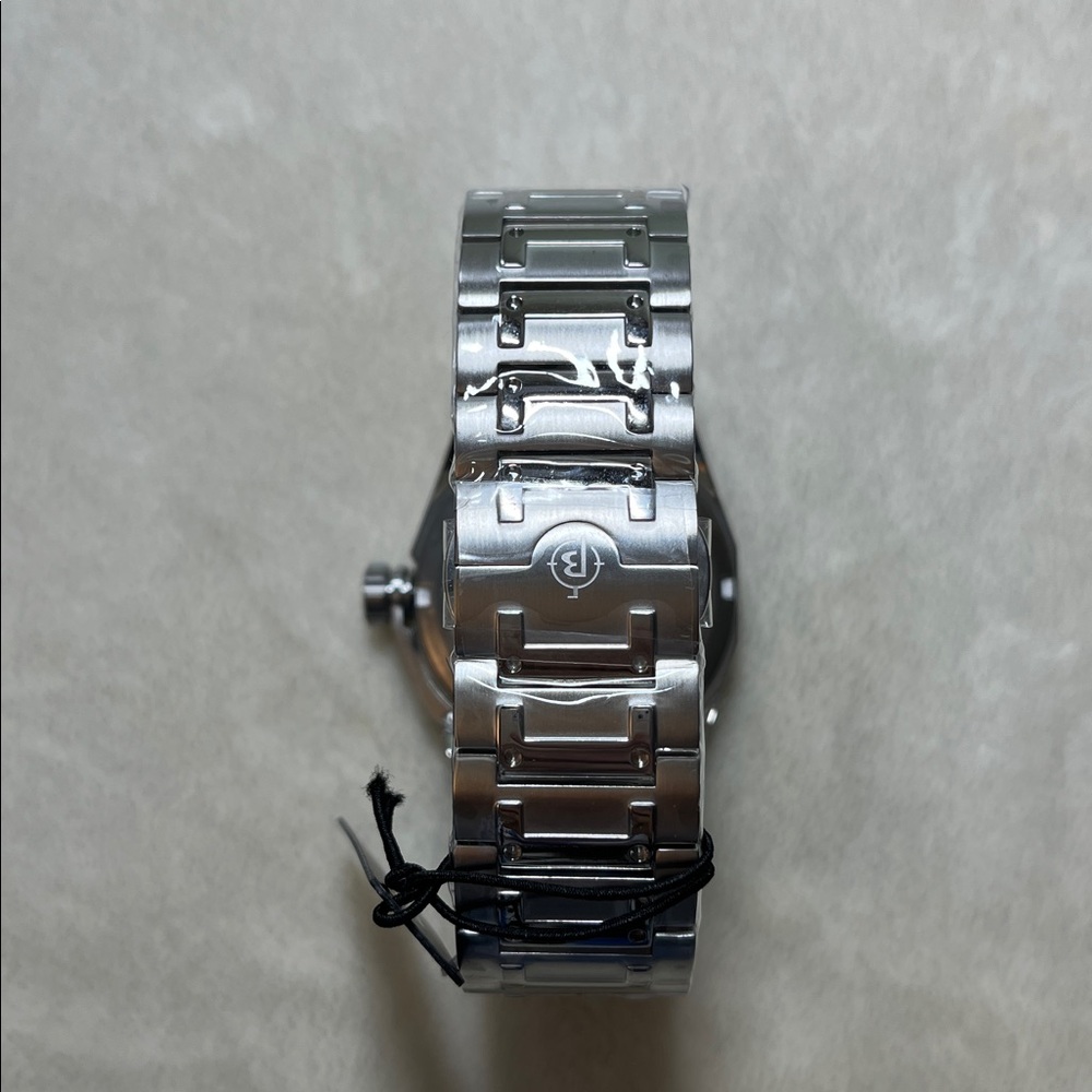 Ballast Watch - Picture 5 of 10
